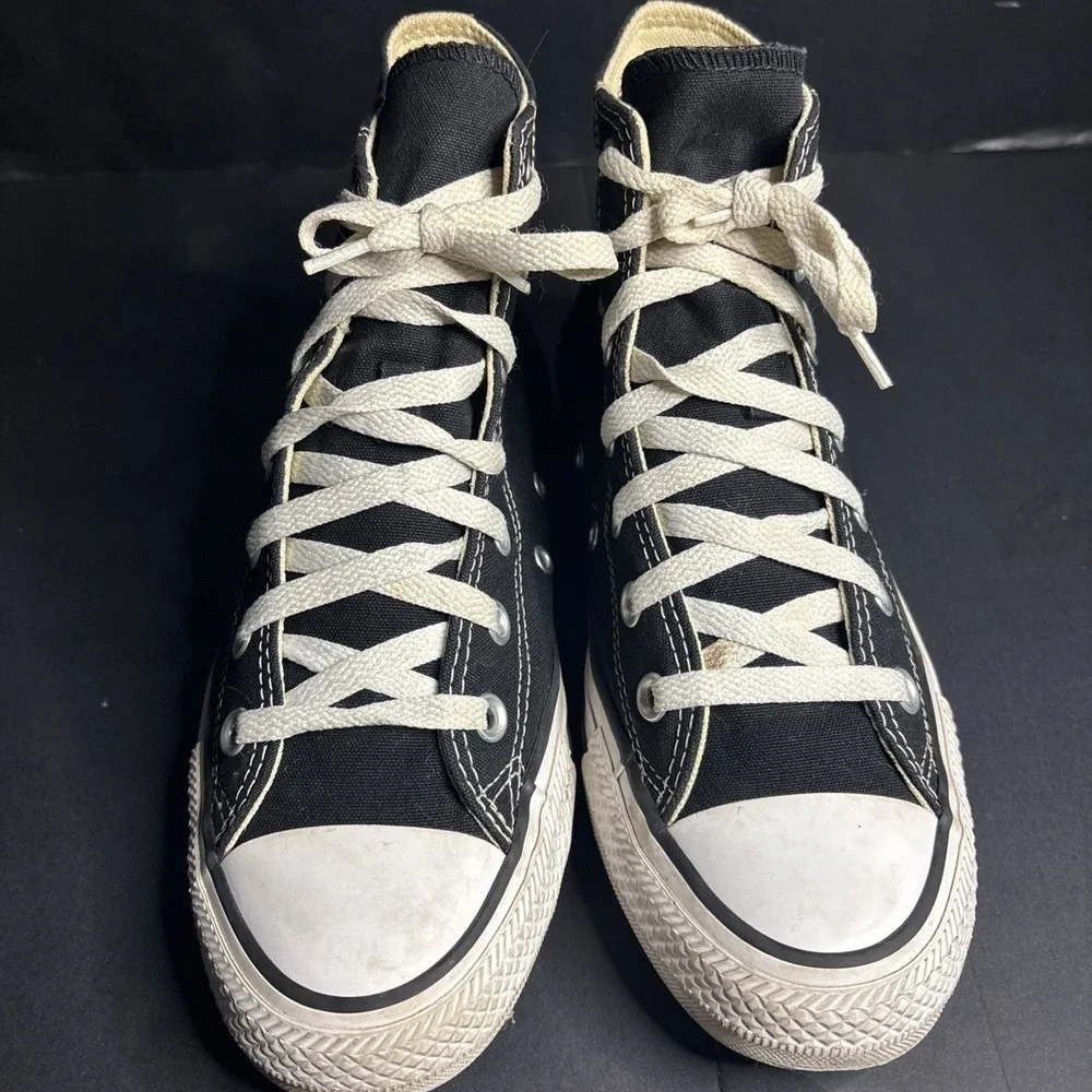 Size 6 - Converse Chuck Taylor All Star High Black